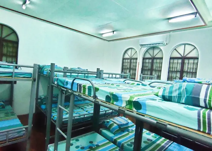 Dormitory Room Mixed